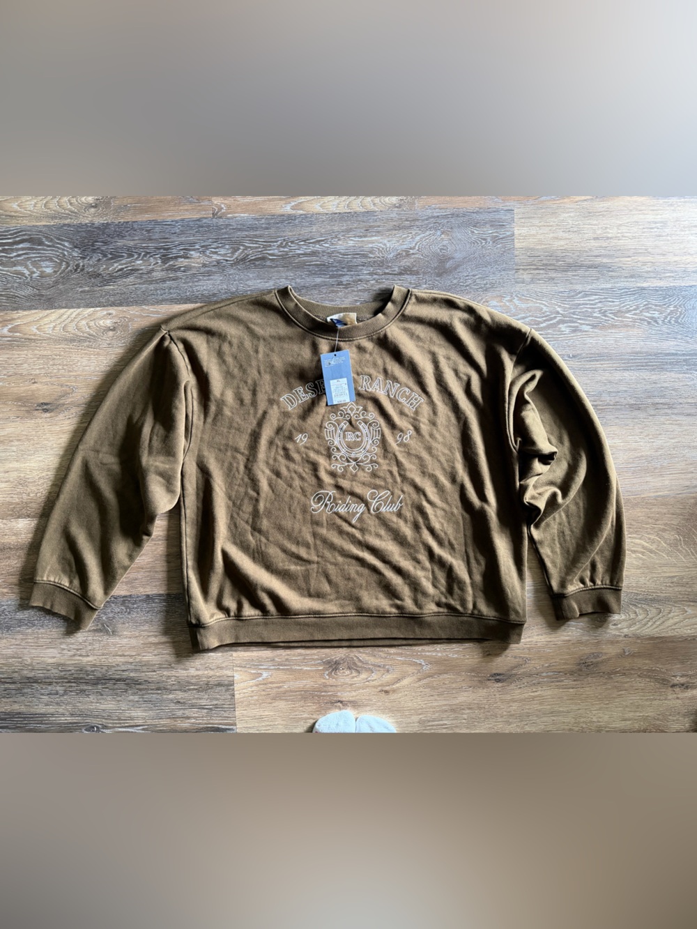 🤠 Universal Thread Desert Ranch Riding Club Graphic Sweatshirt 🤎 - Picture 4 of 8